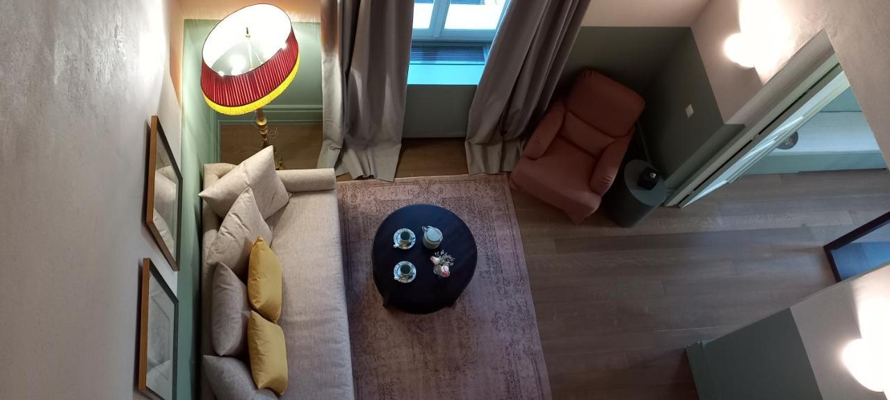 Athinaidos Quarters By K&k Appartement